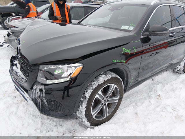 2017 MERCEDES-BENZ GLC 300 WDC0G4KB6HF235104 Photo 1