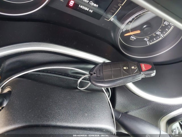 Продажа на аукционе авто 2015 Jeep Cherokee Sport, vin: 1C4PJLAB6FW566232, номер лота: 44340530