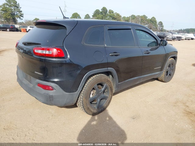 Продажа на аукционе авто 2015 Jeep Cherokee Sport, vin: 1C4PJLAB6FW566232, номер лота: 44340530