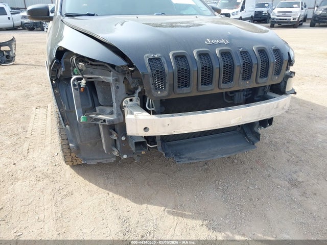 Продажа на аукционе авто 2015 Jeep Cherokee Sport, vin: 1C4PJLAB6FW566232, номер лота: 44340530
