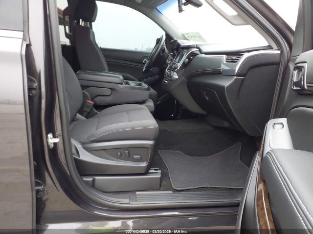 1GNSCAECXJR348126 Chevrolet Tahoe Ls