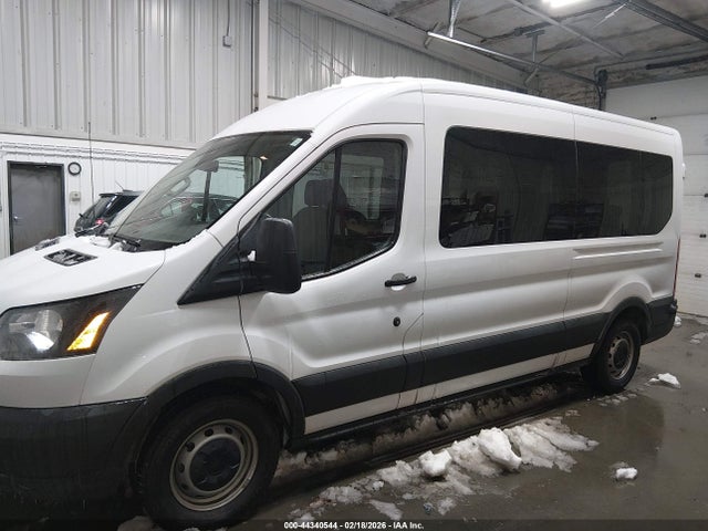 1FBZX2CM5HKB32818 Ford Transit-350 Xl