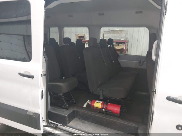 1FBZX2CM5HKB32818 Ford Transit-350 Xl
