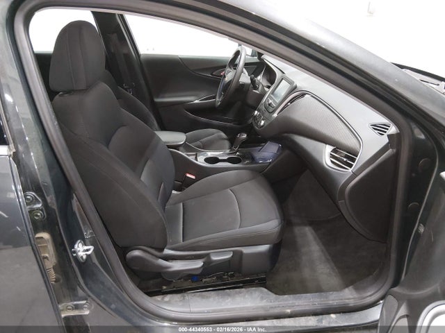 1G1ZC5ST2JF224980 Chevrolet Malibu 1fl