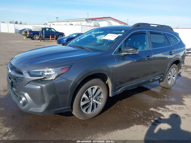 4S4BTACC4S3104077 Subaru Outback Premium