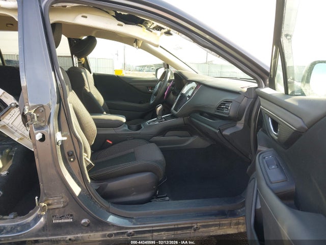 4S4BTACC4S3104077 Subaru Outback Premium