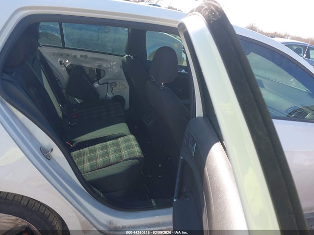 3VW6T7AU8MM005829 Volkswagen Golf GTI