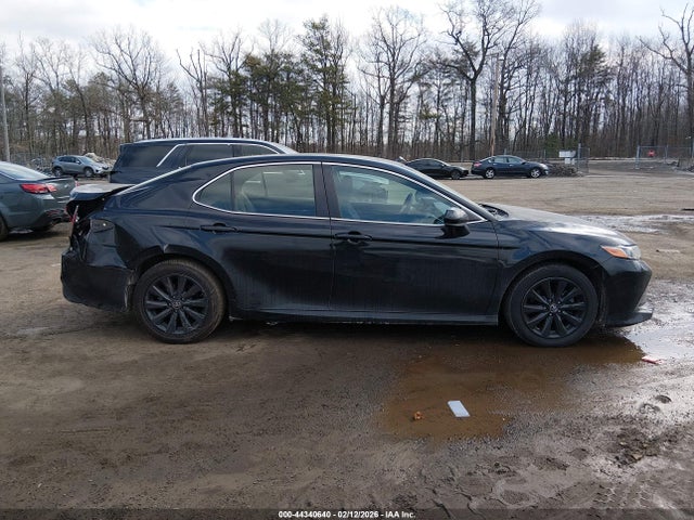 2018 Toyota Camry Le მანქანა იყიდება აუქციონზე, vin: JTNB11HK2J3067406, აუქციონის ნომერი: 44340640