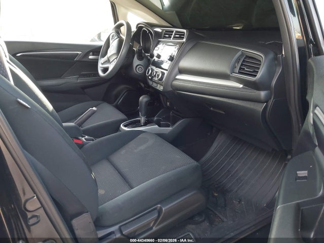 3HGGK5H48JM731658 Honda FIT LX