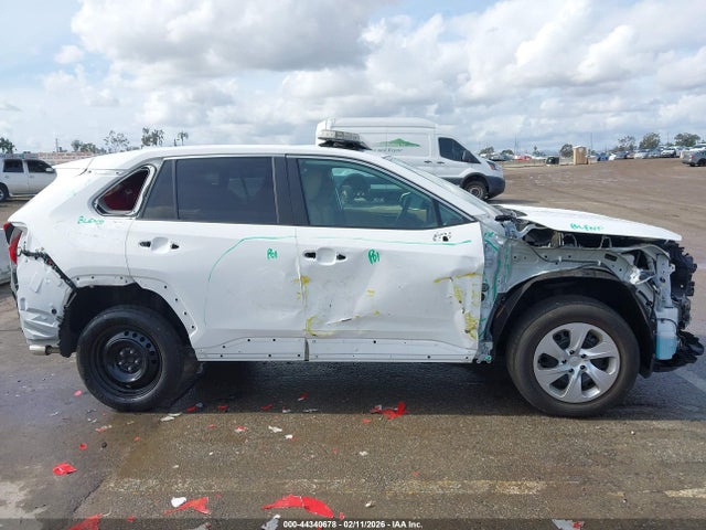 Toyota RAV4 LE 2022 2T3K1RFVXNC208825 Image 19