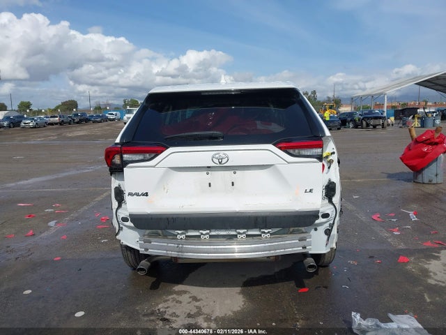 Toyota RAV4 LE 2022 2T3K1RFVXNC208825 Image 22
