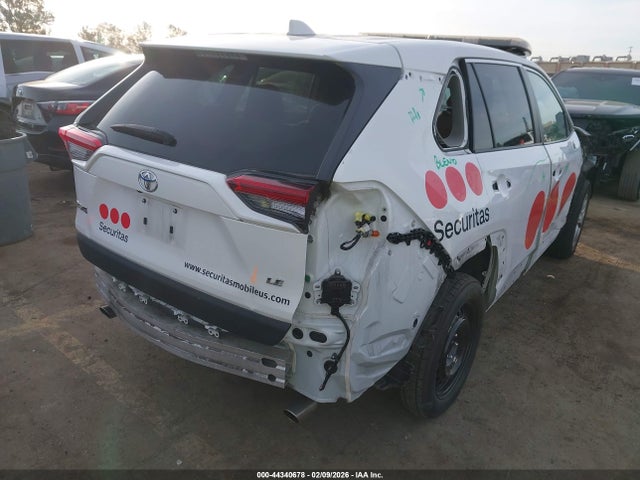 Toyota RAV4 LE 2022 2T3K1RFVXNC208825 Image 17