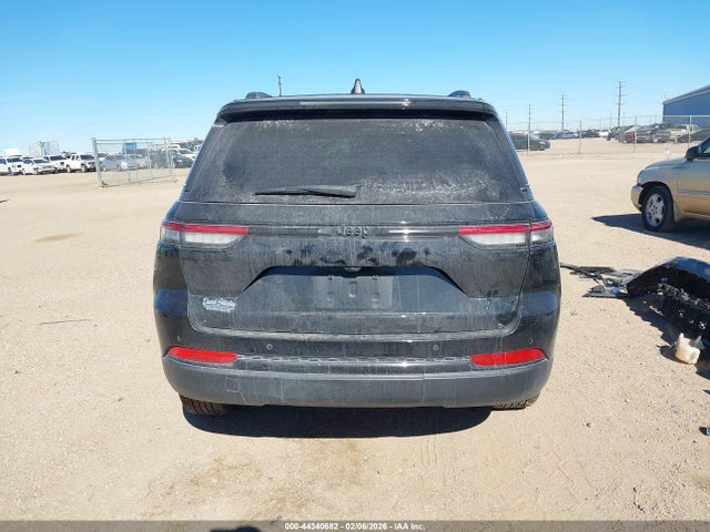 Jeep Grand Cherokee Altitude 4x2 2023 1C4RJGAG2PC538068 Image 17