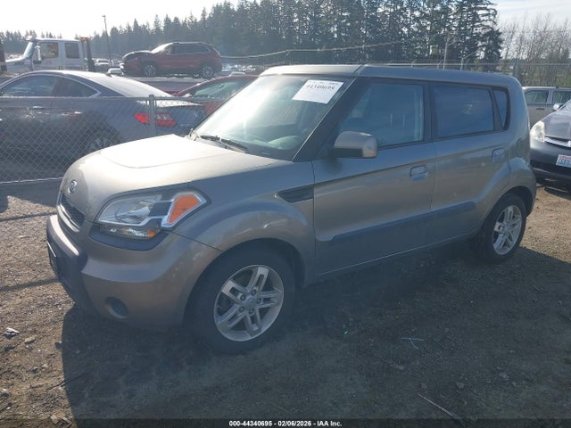 2010 KIA SOUL KNDJT2A26A7107201 Photo 1