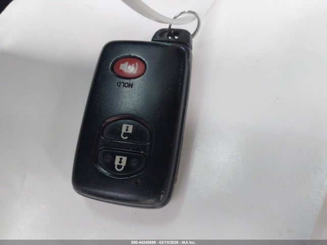 Toyota Prius Two 2015 JTDKN3DU0F1917449 Image 11