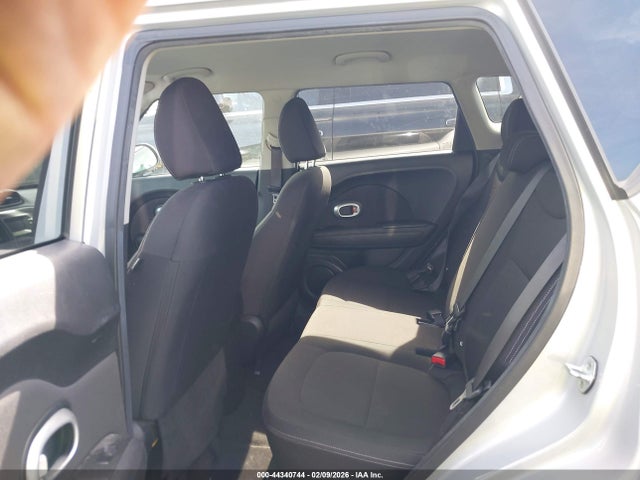 KIA Soul 2015 KNDJN2A22F7751358 Image 8