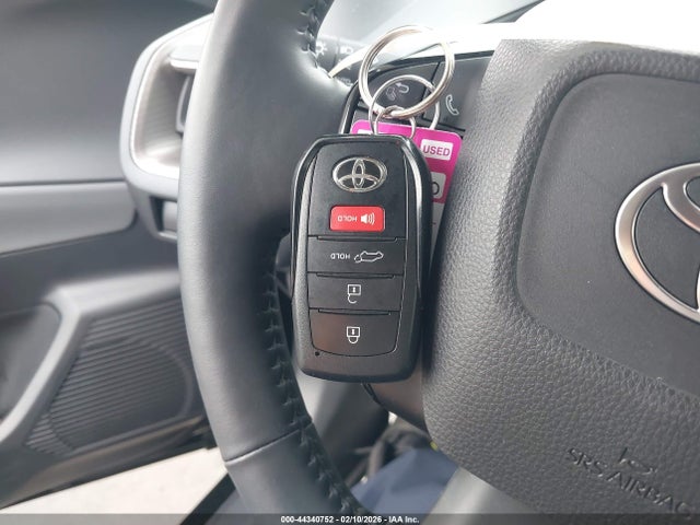 JTDACAAU6R3029808 Toyota Prius Limited
