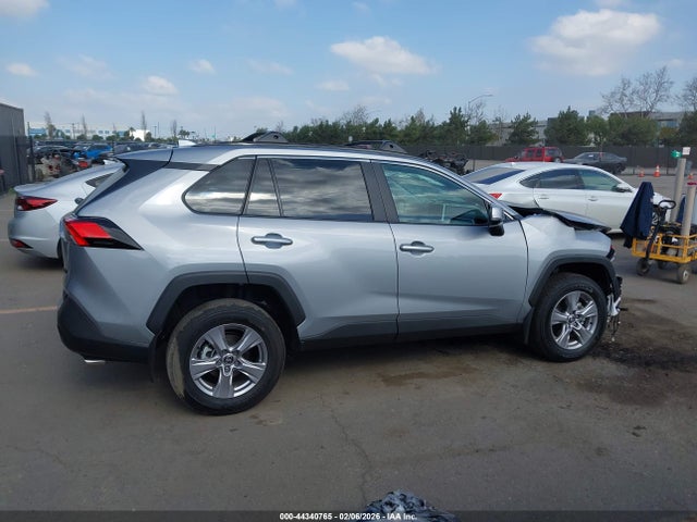 Toyota Rav4 Xle 2025 2T3W1RFV7SW428869 Image 13