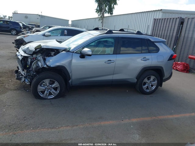 Toyota Rav4 Xle 2025 2T3W1RFV7SW428869 Image 14