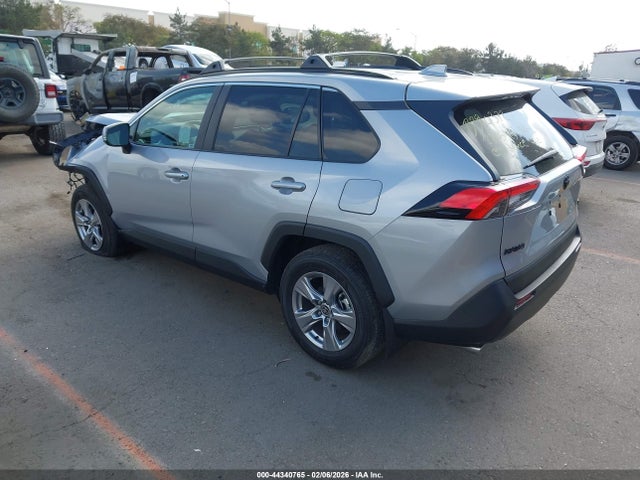 Toyota Rav4 Xle 2025 2T3W1RFV7SW428869 Image 3