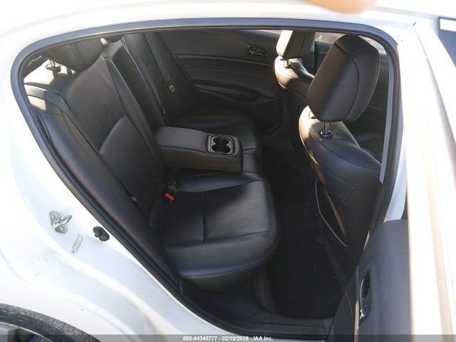 19UDE2F74GA001113 Acura Ilx Premium Package/technology Plus Package