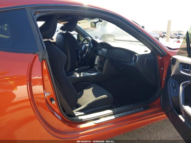 2017 TOYOTA 86 JF1ZNAA11H8703468 Photo 4