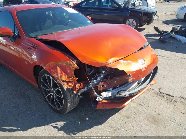 2017 TOYOTA 86 JF1ZNAA11H8703468 Photo 5
