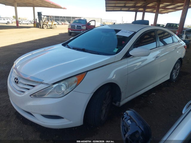 Hyundai SONATA GLS 2014 5NPEB4AC5EH861717 Image 2