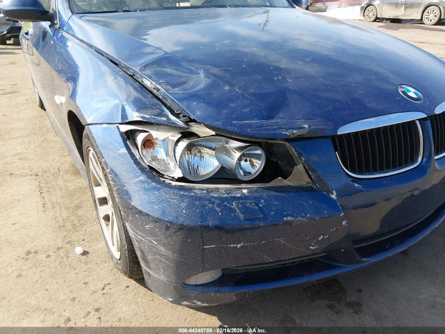 2006 Bmw 325xi მანქანა იყიდება აუქციონზე, vin: WBAVD13516KV12061, აუქციონის ნომერი: 44340789