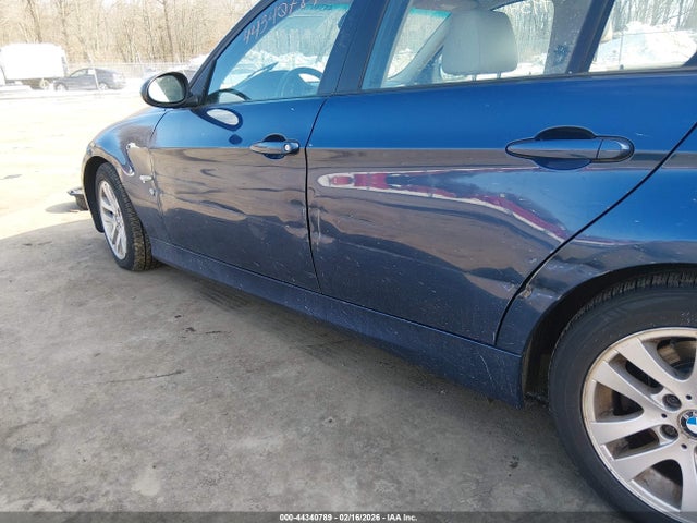 2006 Bmw 325xi მანქანა იყიდება აუქციონზე, vin: WBAVD13516KV12061, აუქციონის ნომერი: 44340789