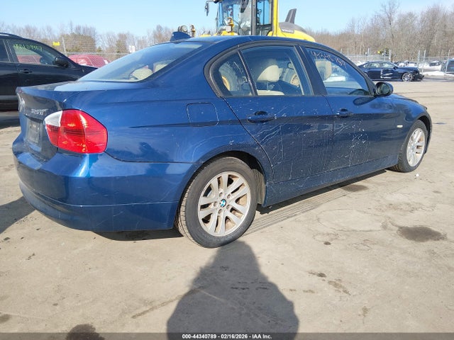 2006 Bmw 325xi მანქანა იყიდება აუქციონზე, vin: WBAVD13516KV12061, აუქციონის ნომერი: 44340789