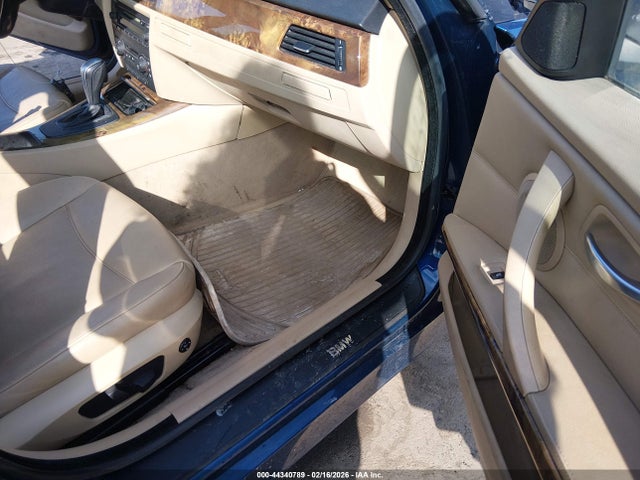2006 Bmw 325xi მანქანა იყიდება აუქციონზე, vin: WBAVD13516KV12061, აუქციონის ნომერი: 44340789