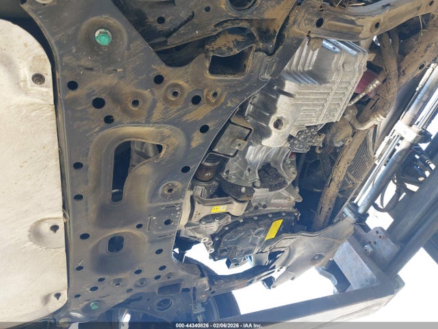 KMHLL4DG8TU115716 Hyundai ELANTRA SE