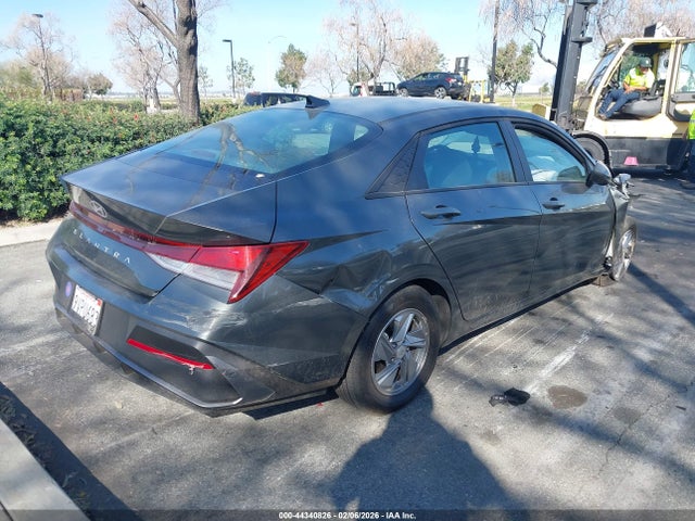 KMHLL4DG8TU115716 Hyundai ELANTRA SE