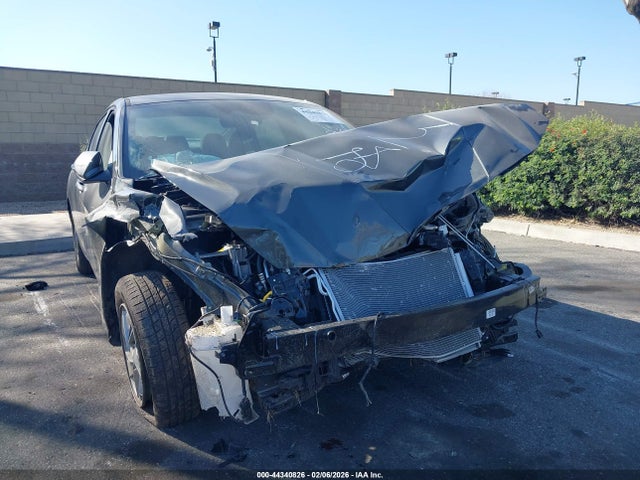 KMHLL4DG8TU115716 Hyundai ELANTRA SE