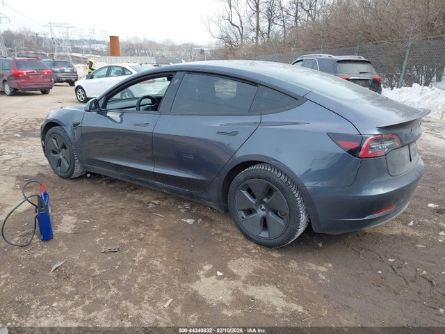 Продаж на аукціоні авто 2023 Tesla Model 3 Rear-wheel Drive, vin: 5YJ3E1EA8PF555621, номер лоту: 44340832