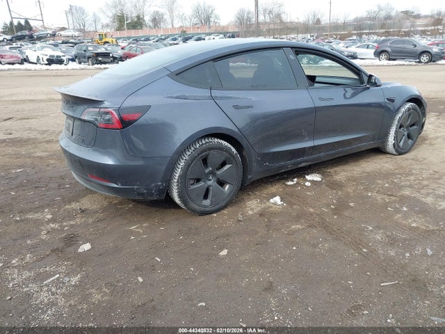 Продаж на аукціоні авто 2023 Tesla Model 3 Rear-wheel Drive, vin: 5YJ3E1EA8PF555621, номер лоту: 44340832