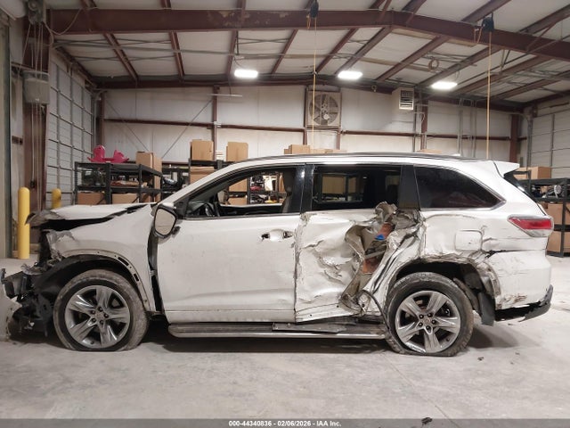 Toyota Highlander Limited V6 2014 5TDYKRFH2ES033035 Image 14