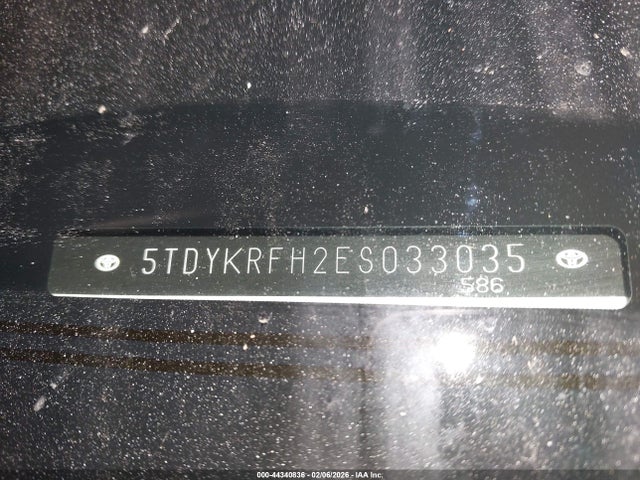 Toyota Highlander Limited V6 2014 5TDYKRFH2ES033035 Image 9