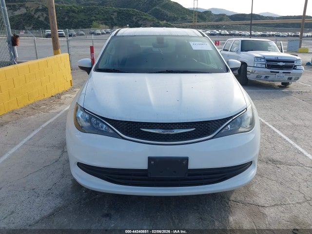 2C4RC1DG1HR522147 Chrysler Pacifica Touring