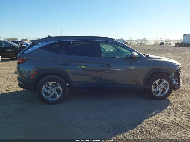 5NMJBCDE6RH422647 Hyundai TUCSON SEL