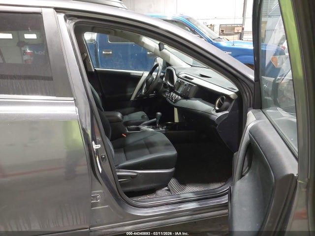 Toyota RAV4 LE 2016 2T3BFREVXGW503377 Image 5