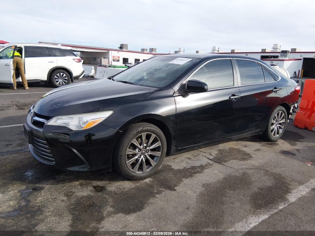 Toyota CAMRY XLE 2015 4T4BF1FK9FR495324 Image 2