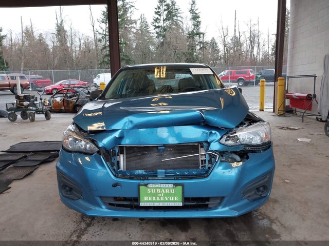4S3GKAA69J3611484 Subaru Impreza 2.0i