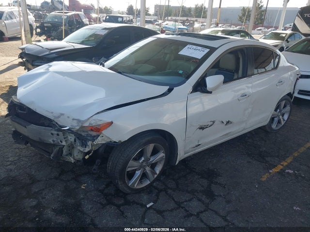 2013 Acura Ilx 2.0l მანქანა იყიდება აუქციონზე, vin: 19VDE1F55DE017426, აუქციონის ნომერი: 44340929