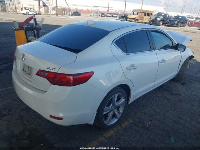 2013 Acura Ilx 2.0l მანქანა იყიდება აუქციონზე, vin: 19VDE1F55DE017426, აუქციონის ნომერი: 44340929