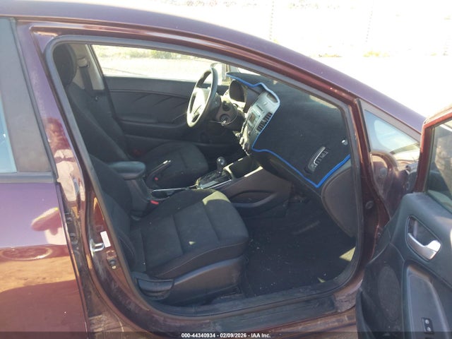 KIA FORTE LX 2017 3KPFK4A76HE081404 Image 5