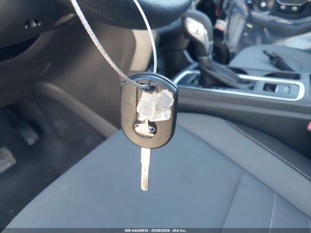 2019 FORD ESCAPE 1FMCU0F70KUA34341 Photo 10