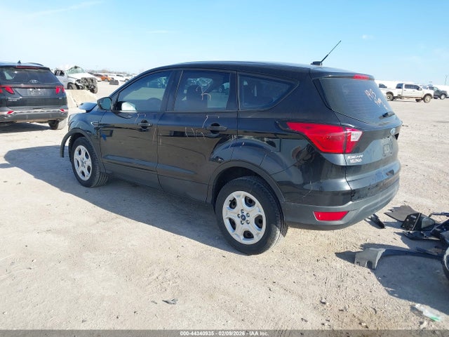 2019 FORD ESCAPE 1FMCU0F70KUA34341 Photo 2