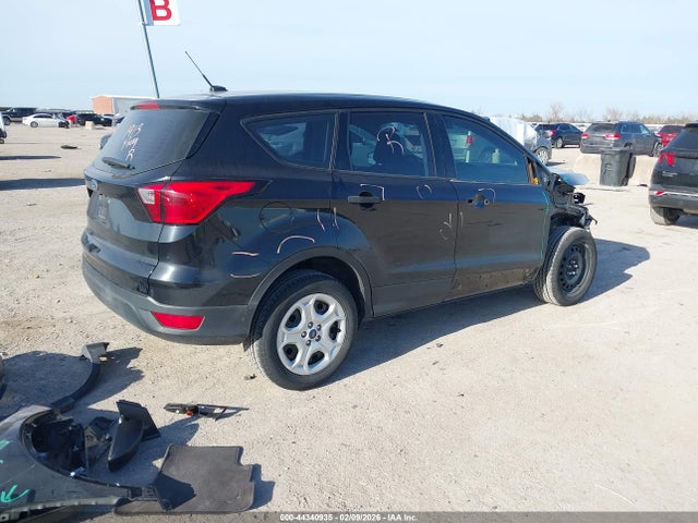 2019 FORD ESCAPE 1FMCU0F70KUA34341 Photo 3